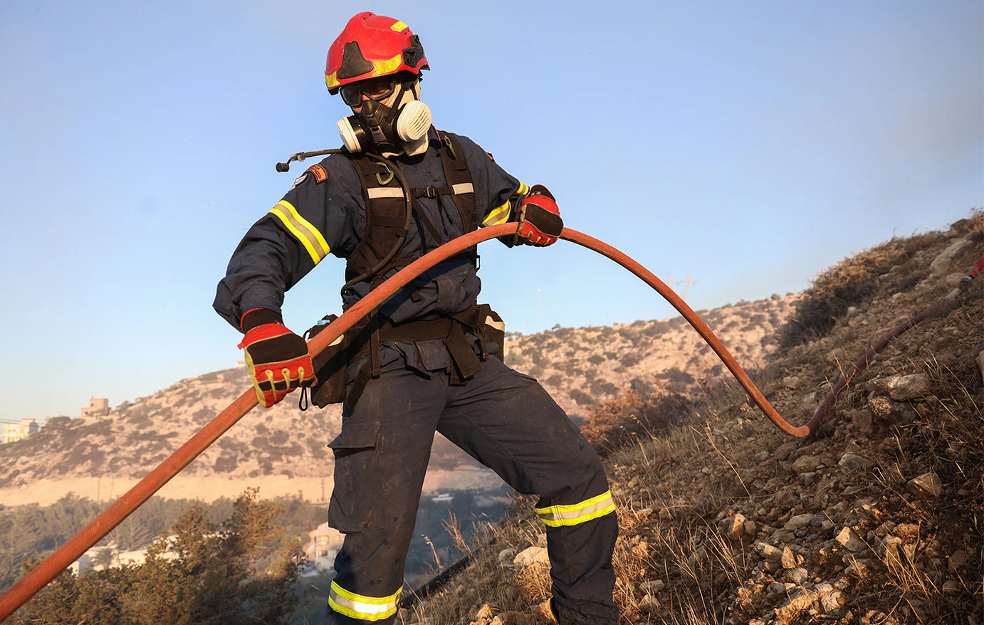Μετακομίζουν οικογενειακώς τους πυροσβέστες ανάλογα με τις ανάγκες, χωρίς να υπάρχει πρόβλεψη για στέγη ή αποζημίωση