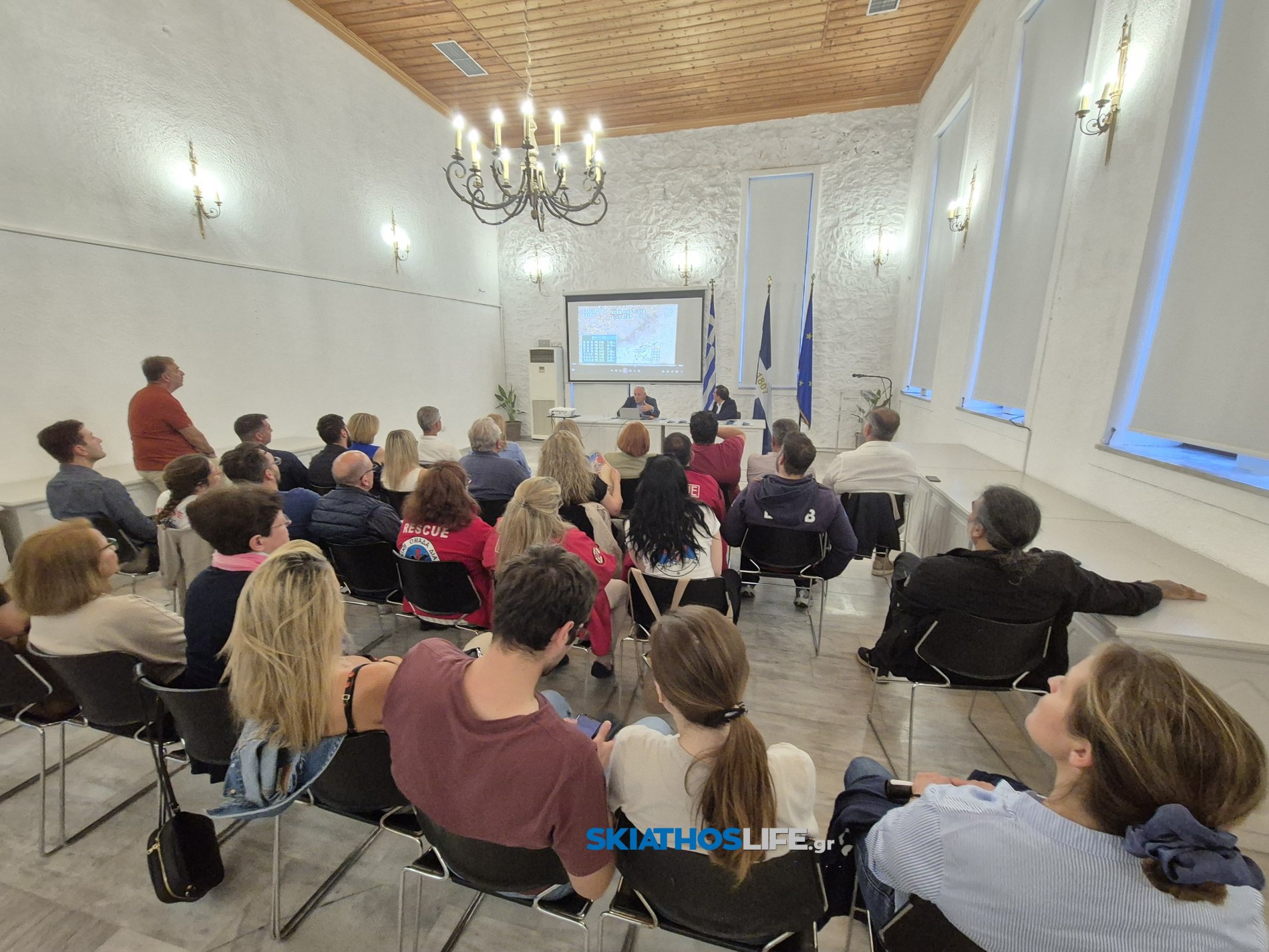 ΔΗΜΑΡΧΟΣ ΣΚΙΑΘΟΥ : “Προτεραιότητά μας η ασφάλειά σας” | Η Σκιάθος βασίζεται στην επιστημονική γνώση και στην κοινωνική ετοιμότητα για τη διαχείριση κρίσεων και φυσικών καταστροφών