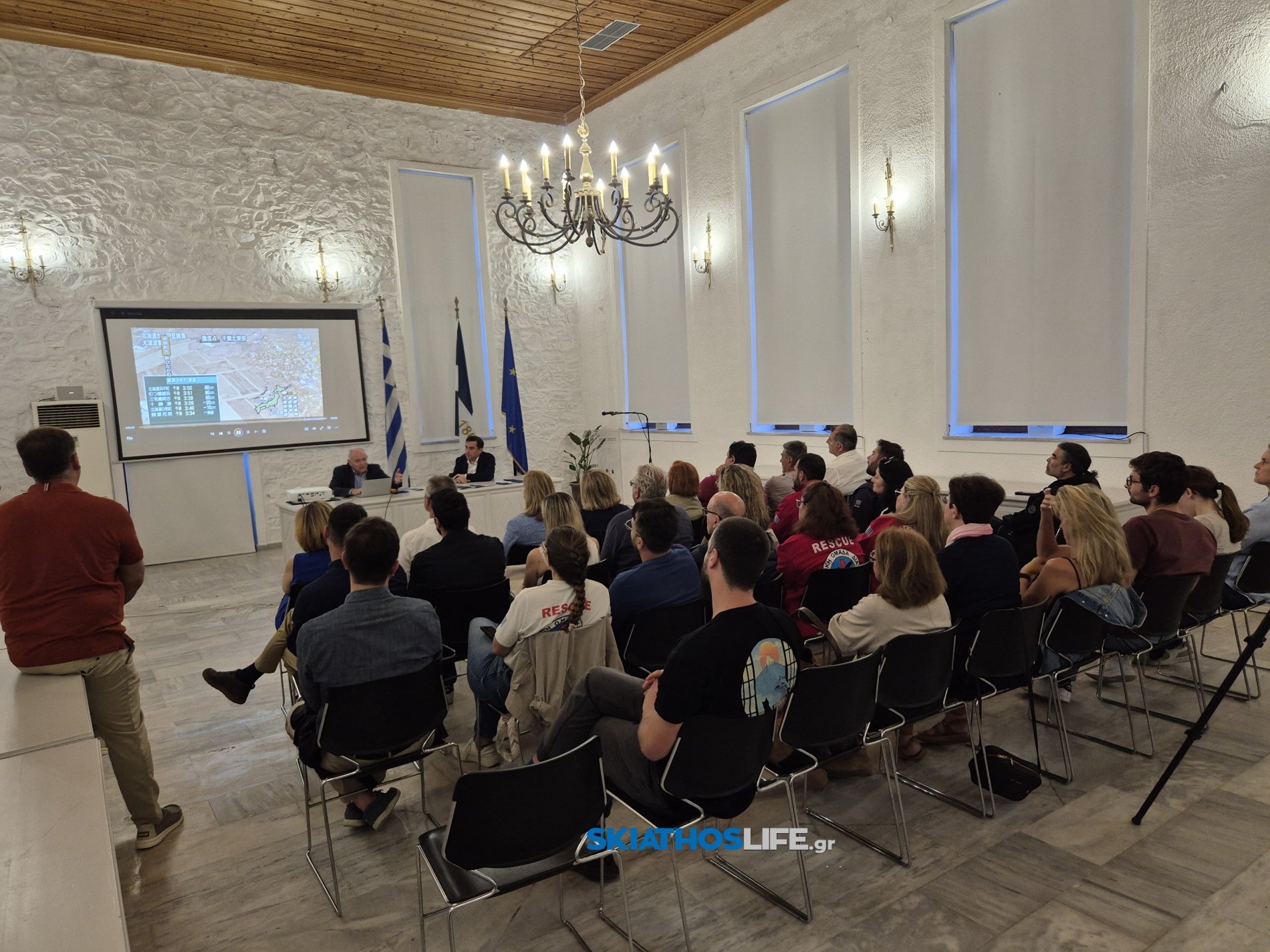 ΔΗΜΑΡΧΟΣ ΣΚΙΑΘΟΥ : “Προτεραιότητά μας η ασφάλειά σας” | Η Σκιάθος βασίζεται στην επιστημονική γνώση και στην κοινωνική ετοιμότητα για τη διαχείριση κρίσεων και φυσικών καταστροφών