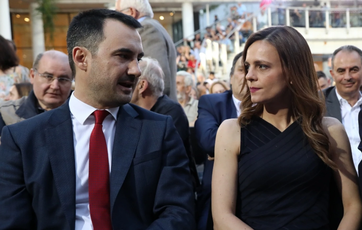 Διαλύθηκε η ΚΟ της Νέας Αριστεράς, αποχώρησαν επτά βουλευτές και συνολικά 150 στελέχη