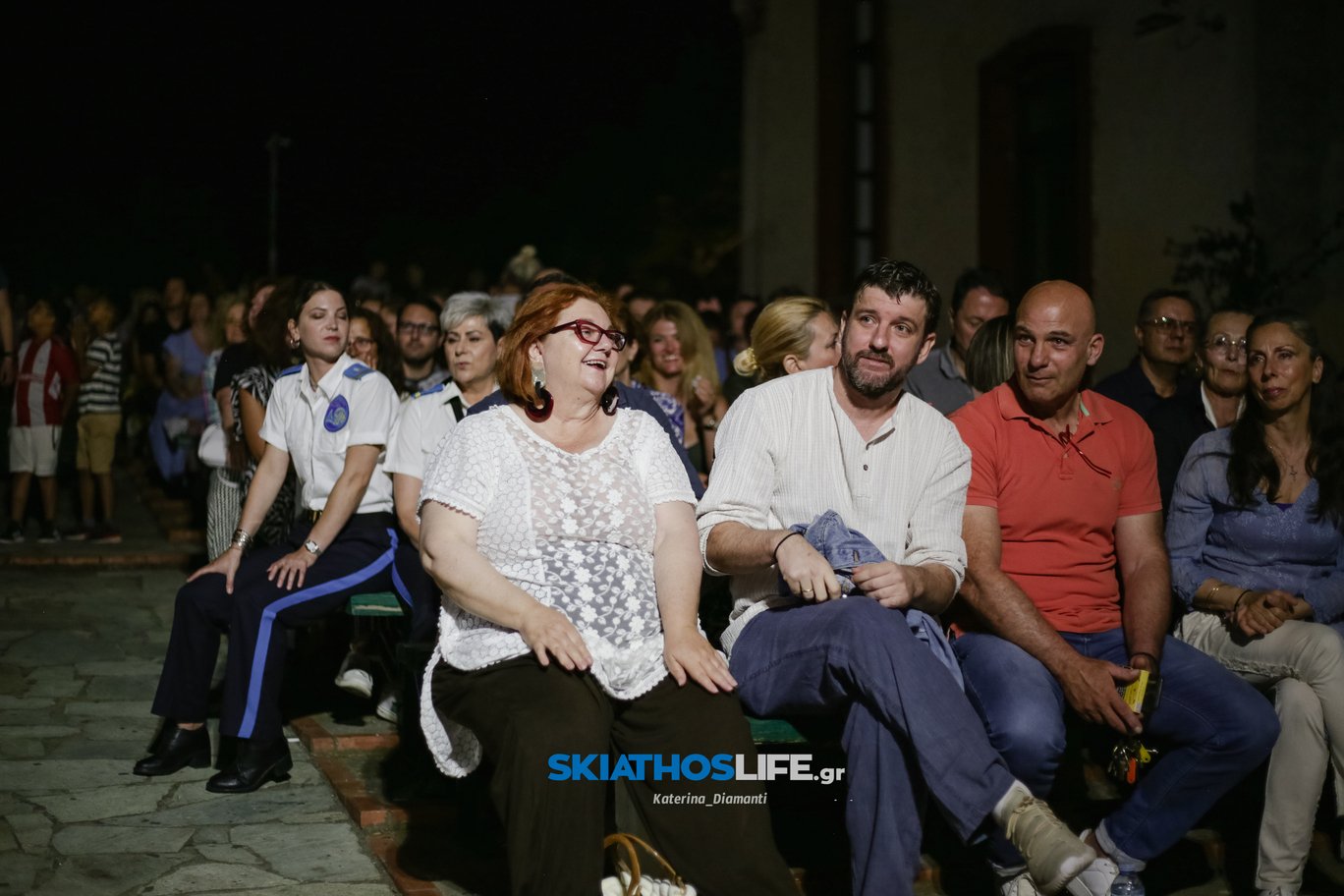 Μύρισε Καλοκαίρι στη μεγάλη Συναυλία της Φιλαρμονικής - της Χορωδίας Δήμου Σκιάθου και του Συνόλου Λαϊκής Μουσικής