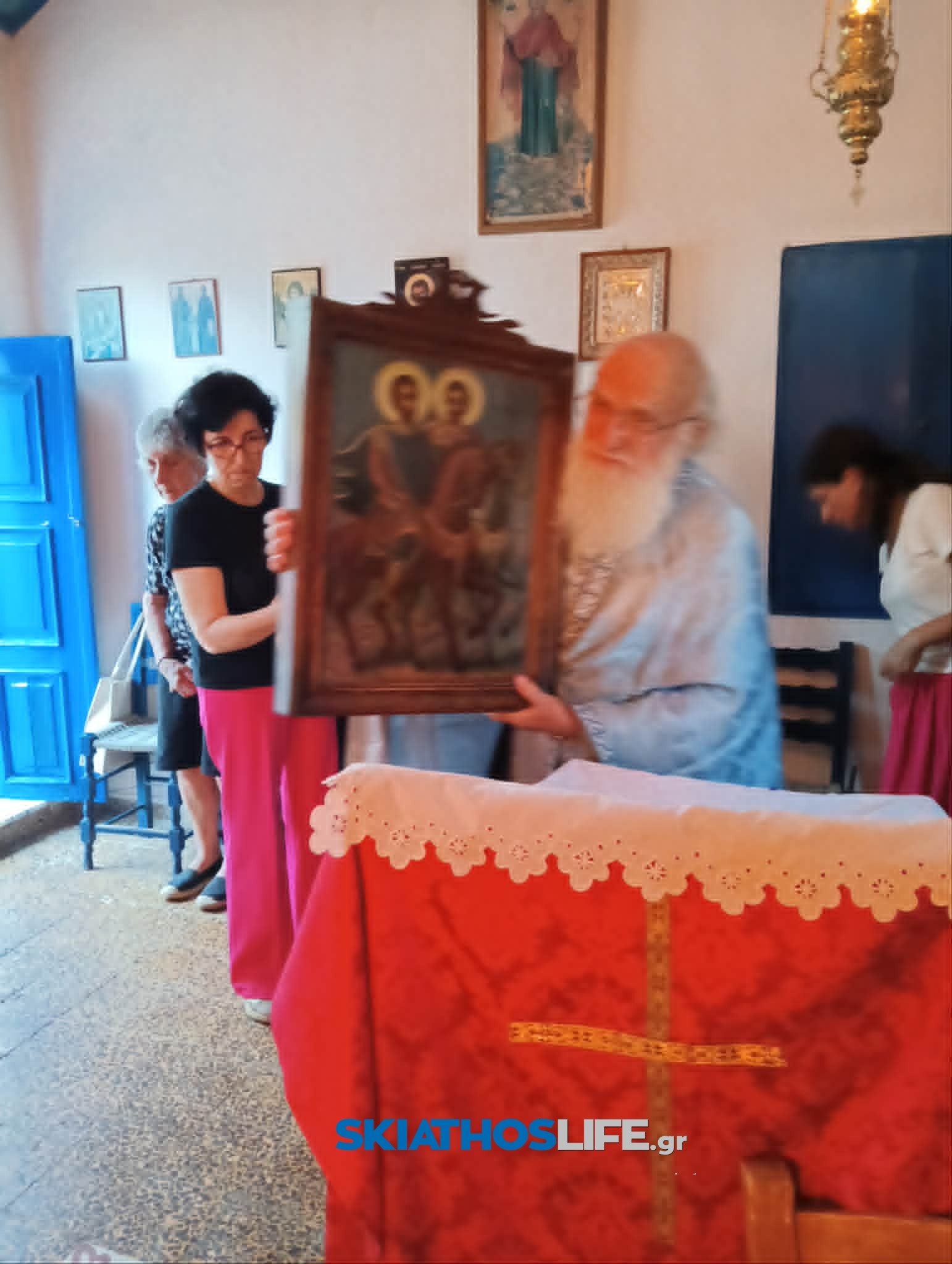 Ο εορτασμός των Αγίων Θεοδώρων στο εξωκλήσι της Σκιάθου
