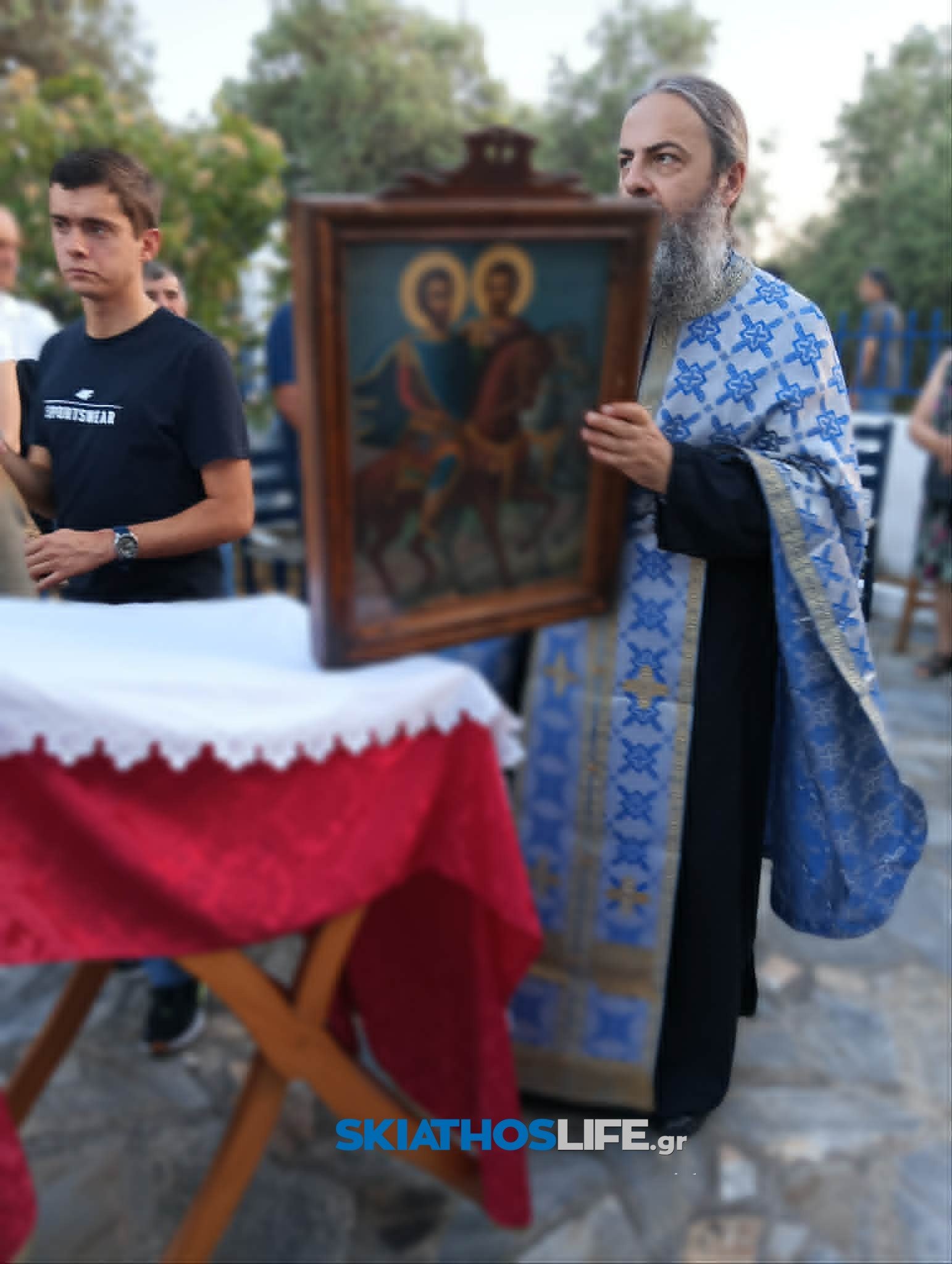 Ο εορτασμός των Αγίων Θεοδώρων στο εξωκλήσι της Σκιάθου