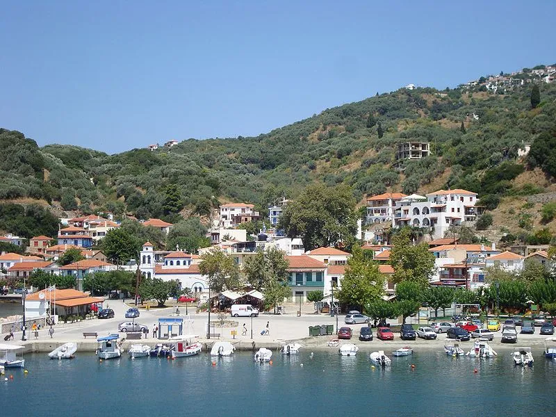 Στόχος των κατοίκων της Γλώσσας και των γύρω περιοχών είναι να παραμείνει το δρομολόγιο όλο το χρόνο