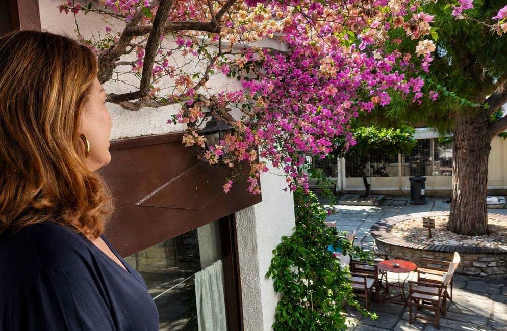 Η Αντζελα Γκερέκου στο Σπίτι του κυρ Αλέξανδρου και στη 