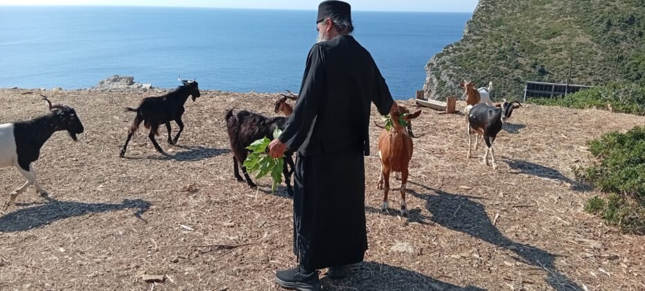 Ο «Εσταυρωμένος» στο νησάκι της Κυρά Παναγιάς