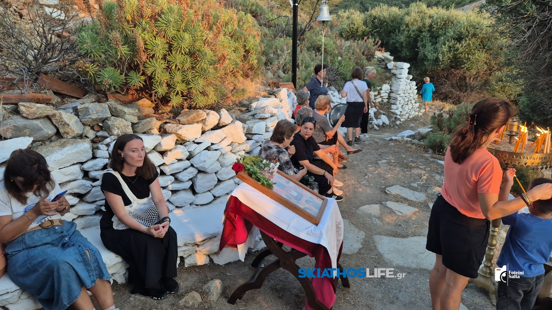 Ιερά Αγρυπνία στην Αγία Μαρίνα στο Κάστρο της Σκιάθου – Μια νύχτα προσευχής στον ιστορικό τόπο του νησιού (φωτο&video))
