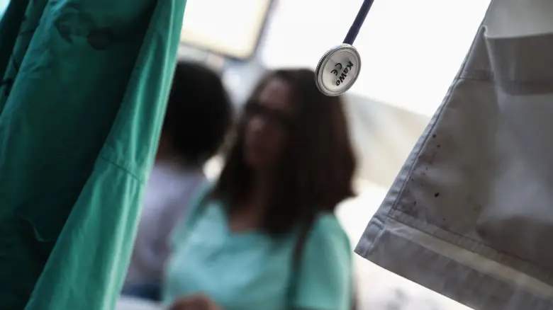 Θάνατος 16χρονης στην Αλεξανδρούπολη μετά από κατανάλωση αλκοόλ - Συνελήφθη η μητέρα της