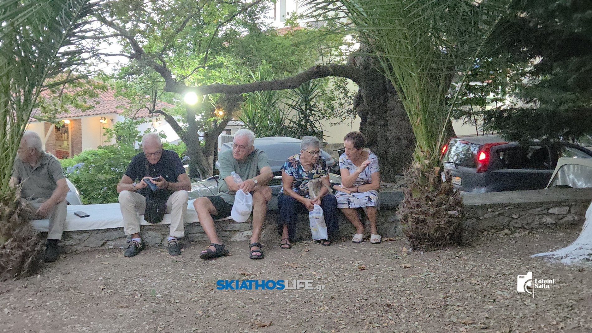 Πλήθος πιστών στην Ιερά Αγρυπνία του Προφήτη Ηλία στο ομώνυμο εξωκλήσι της Σκιάθου (video&photo)