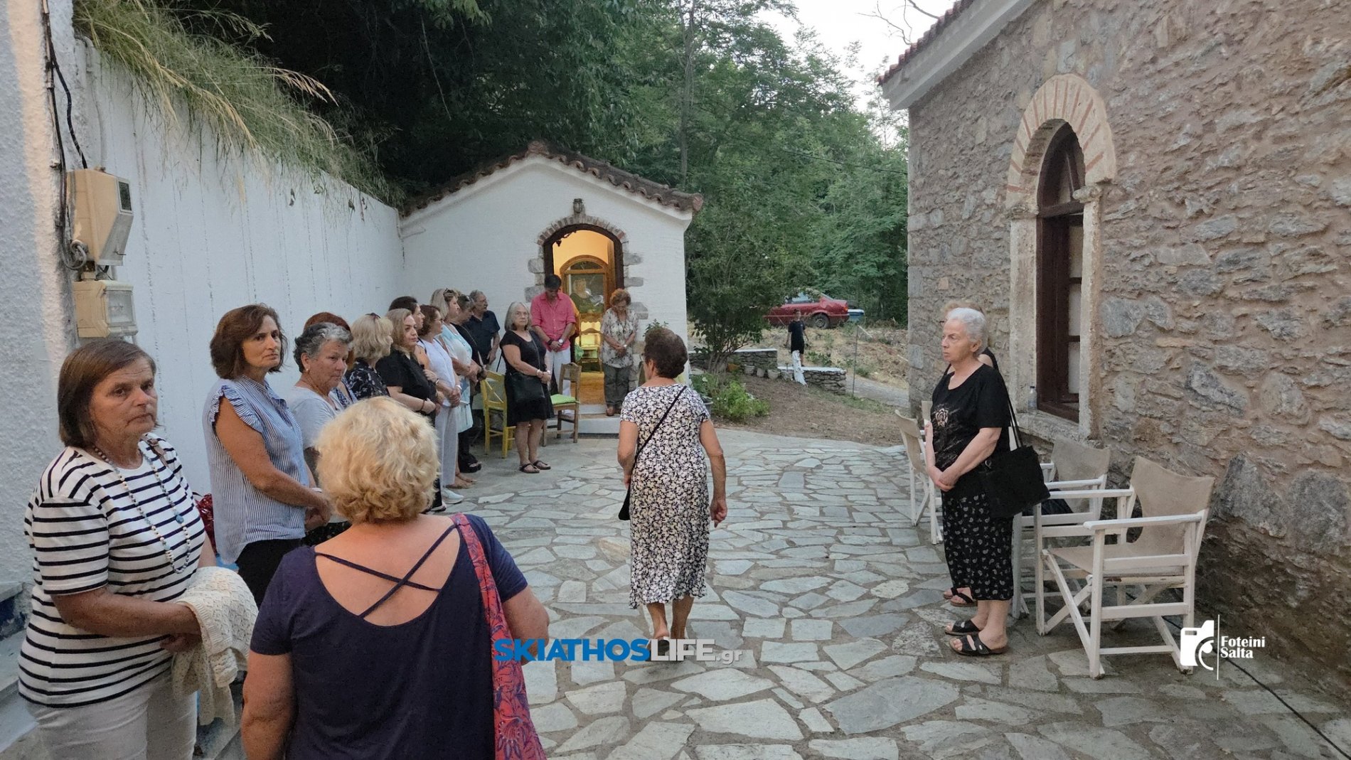 Πλήθος πιστών στην Ιερά Αγρυπνία του Προφήτη Ηλία στο ομώνυμο εξωκλήσι της Σκιάθου (video&photo)