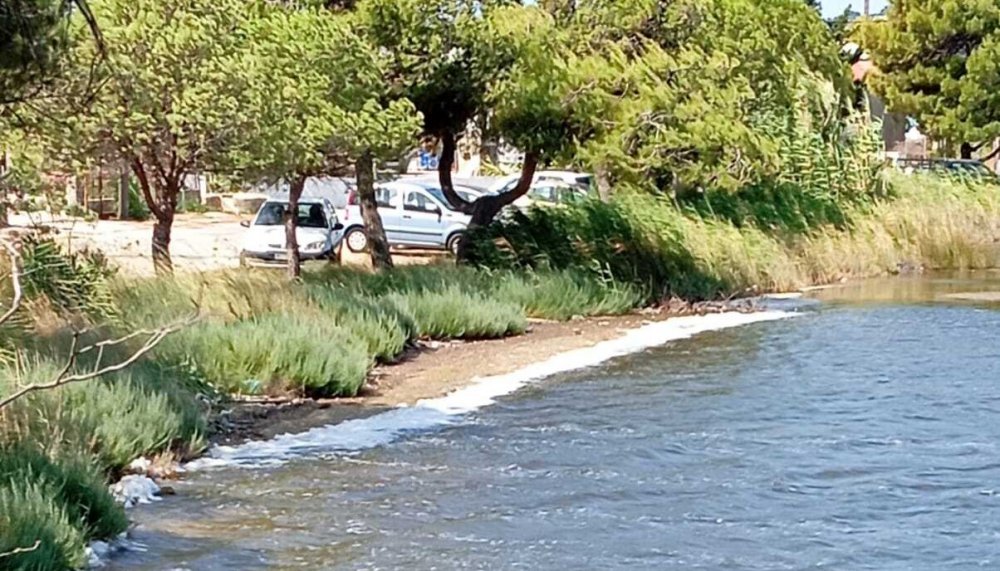 `Εβαλαν... μπουγάδα στον `Αη Γιώργη στη Λίμνη (φωτο)