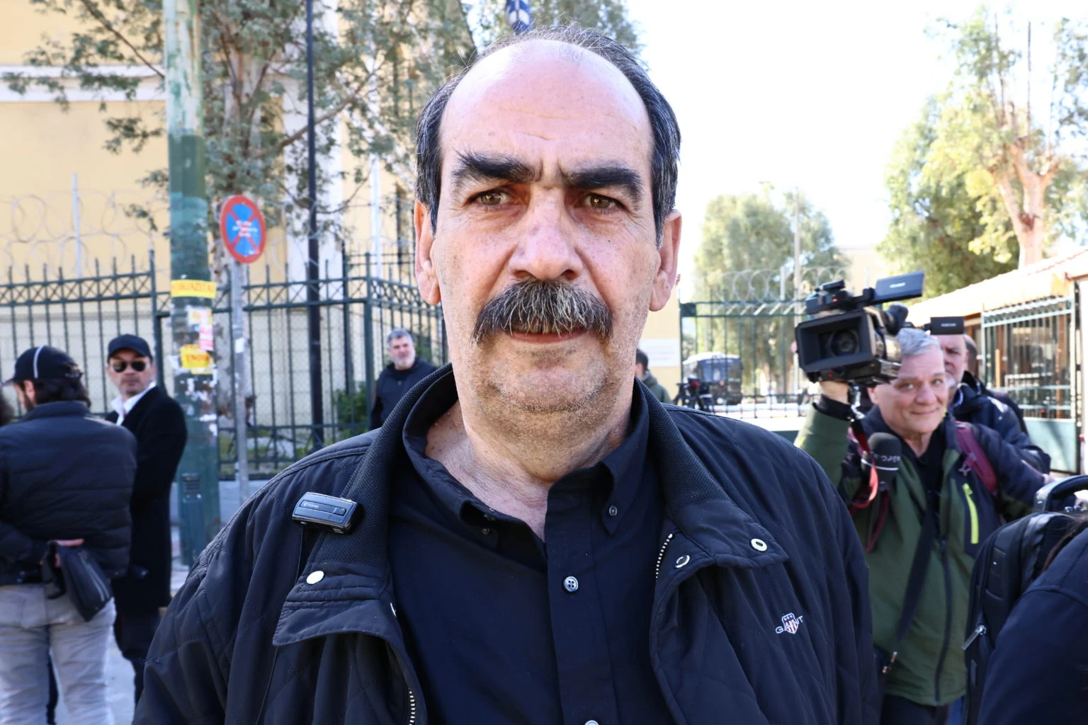ΟΠΕΚΕΠΕ-Γιώργος Ξυλούρης: Στις 16 Φεβρουαρίου η δίκη του «Φραπέ» για «το δικαίωμα σιωπής» στην Εξεταστική