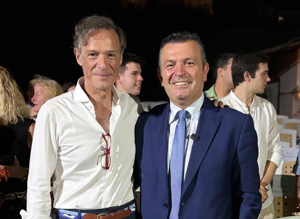 Ο Βουλευτής Μαγνησίας Ν.Δ. Χρήστος Μπουκώρος  εκπροσώπησε τον Πρόεδρο της Βουλής των Ελλήνων