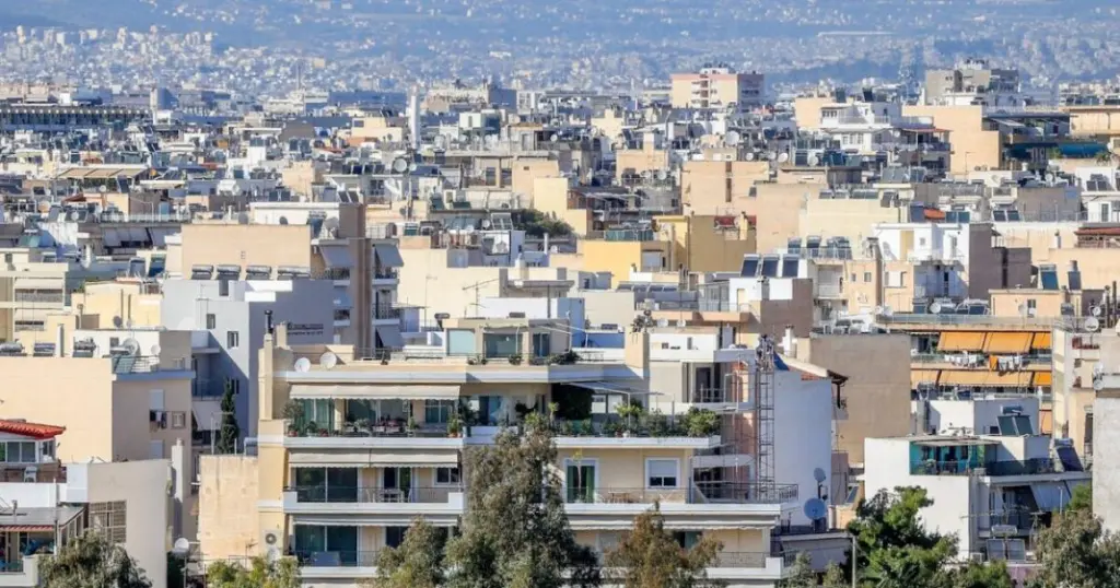Νέο Χωροταξικό Τουρισμού: Τι αλλάζει για ξενοδοχεία, νησιά, παραλίες και βραχυχρόνιες μισθώσεις