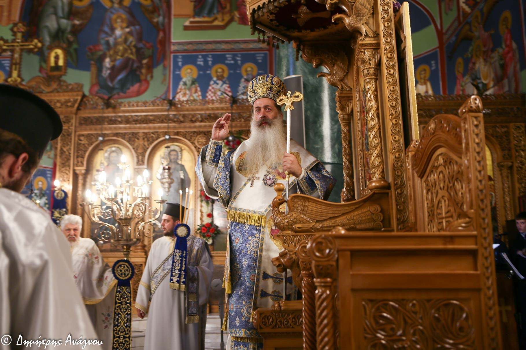 Χειροτονία Πρεσβυτέρου στην Ι. Μητροπολιτικό Ναό Λαμίας (φωτο)
