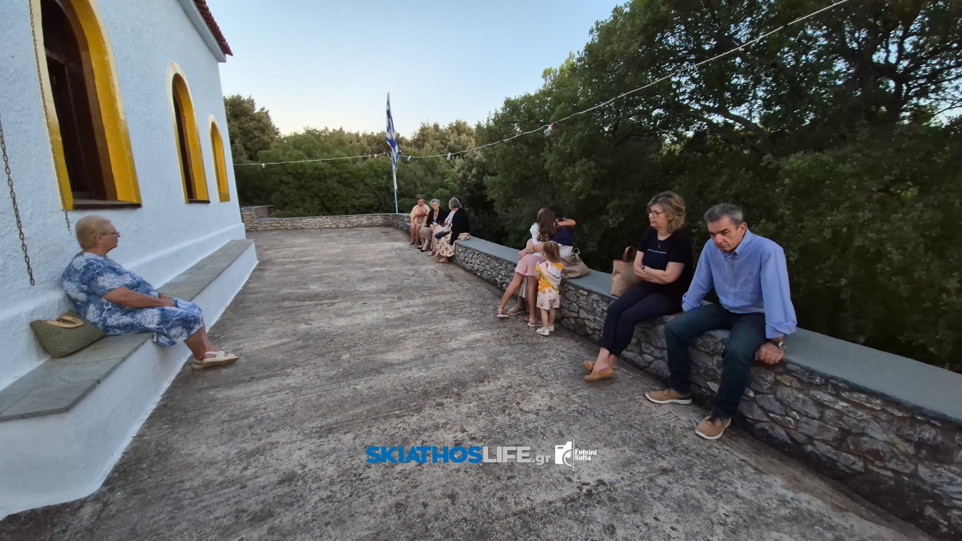 Φωτορεπορτάζ & Video από την Αγρυπνία στο Εξωκλήσι του Αγίου Αποστόλου του Νέου