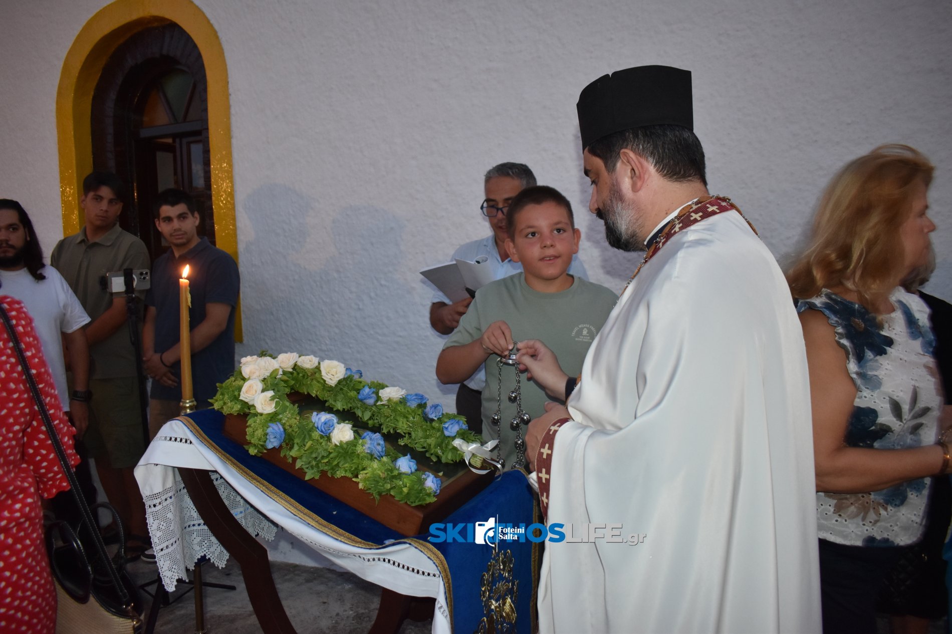 Φωτορεπορτάζ & Video από την Αγρυπνία στο Εξωκλήσι του Αγίου Αποστόλου του Νέου