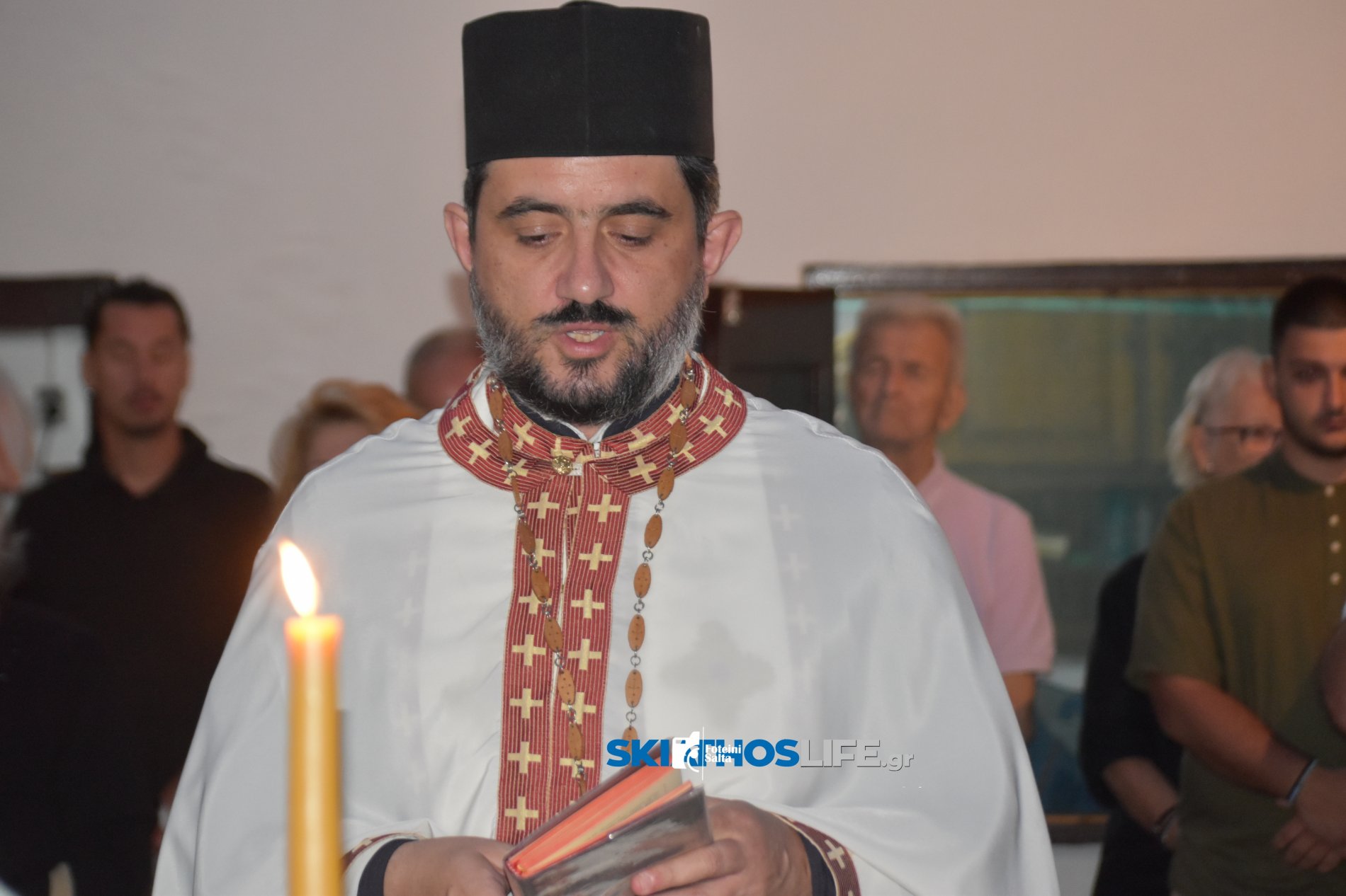 Φωτορεπορτάζ & Video από την Αγρυπνία στο Εξωκλήσι του Αγίου Αποστόλου του Νέου