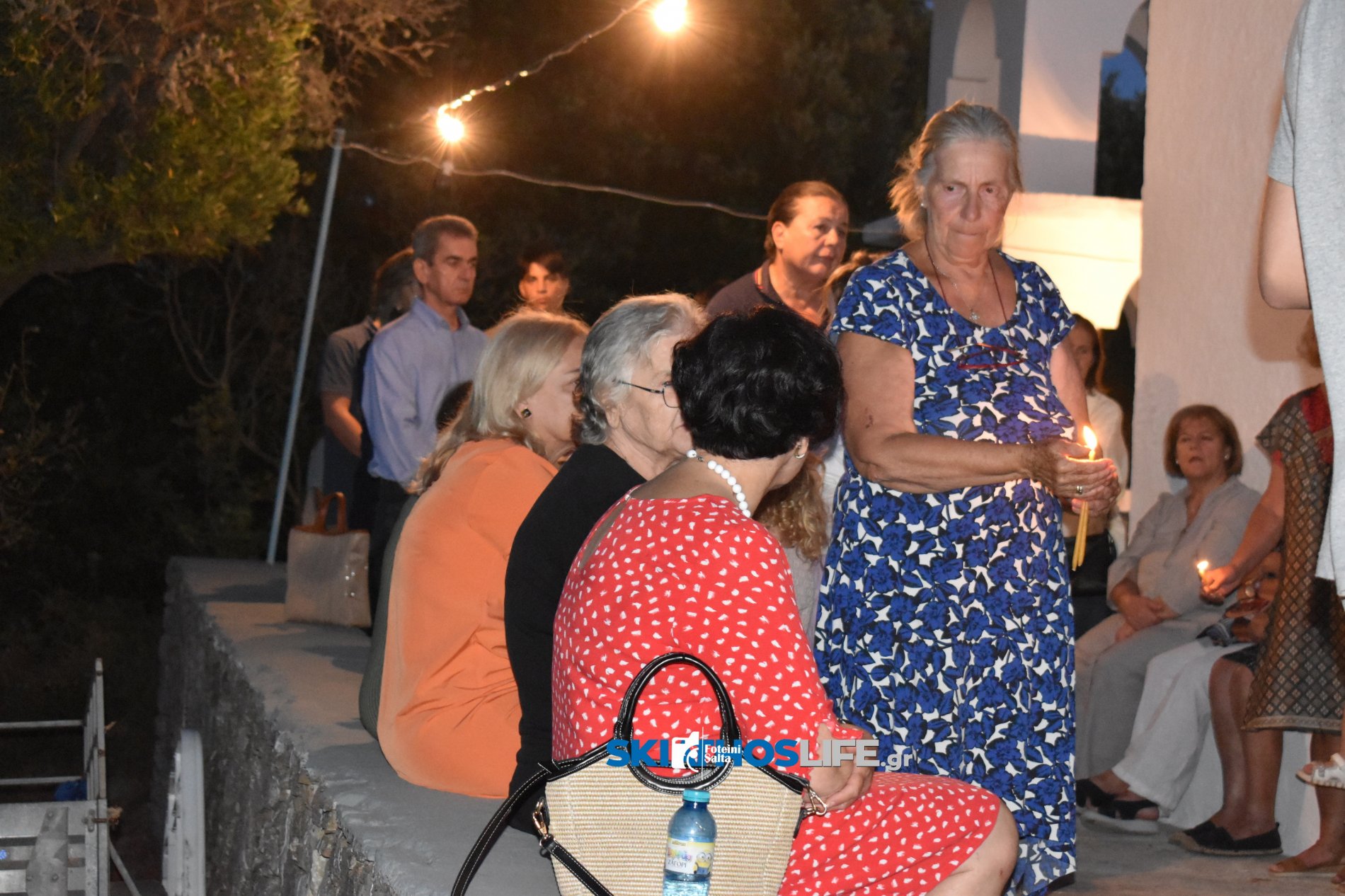 Φωτορεπορτάζ & Video από την Αγρυπνία στο Εξωκλήσι του Αγίου Αποστόλου του Νέου