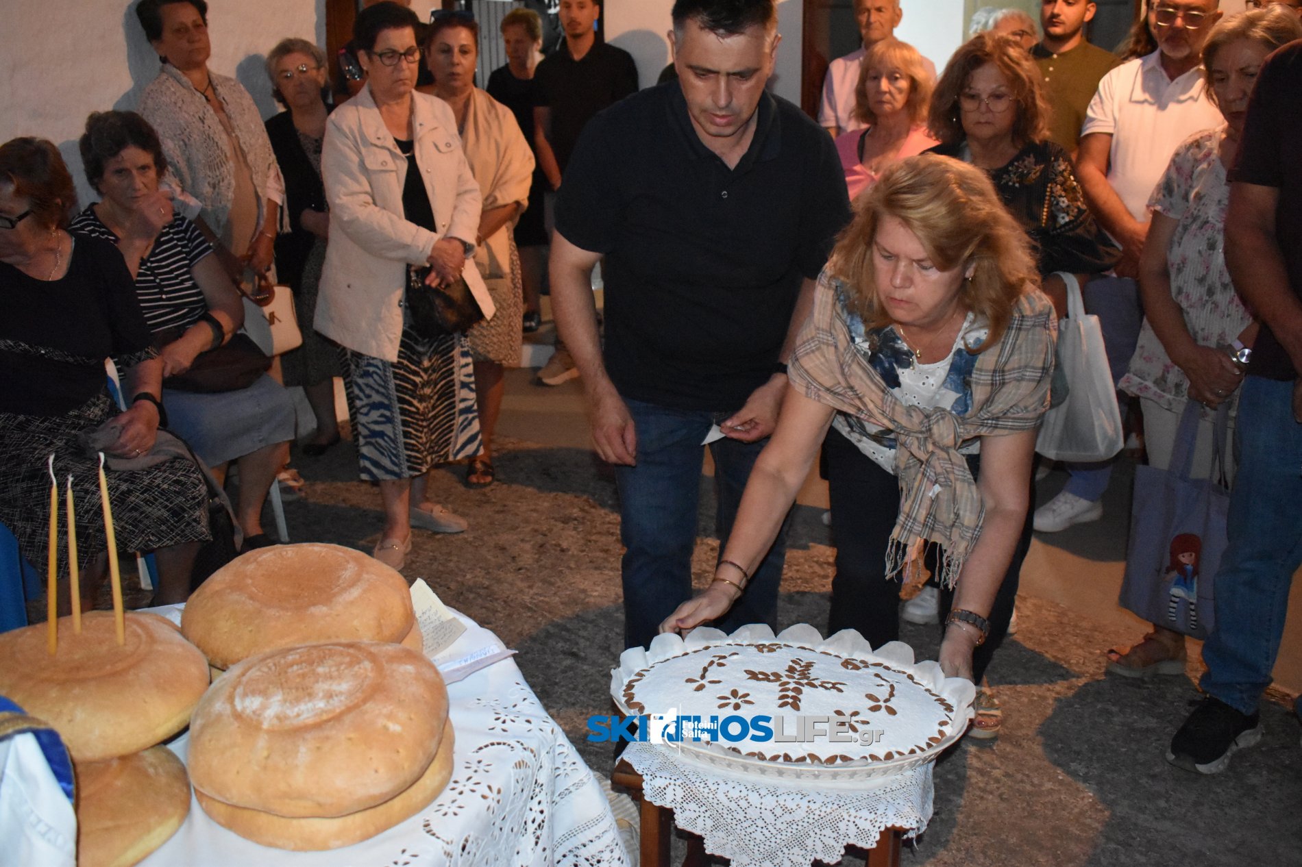 Φωτορεπορτάζ & Video από την Αγρυπνία στο Εξωκλήσι του Αγίου Αποστόλου του Νέου