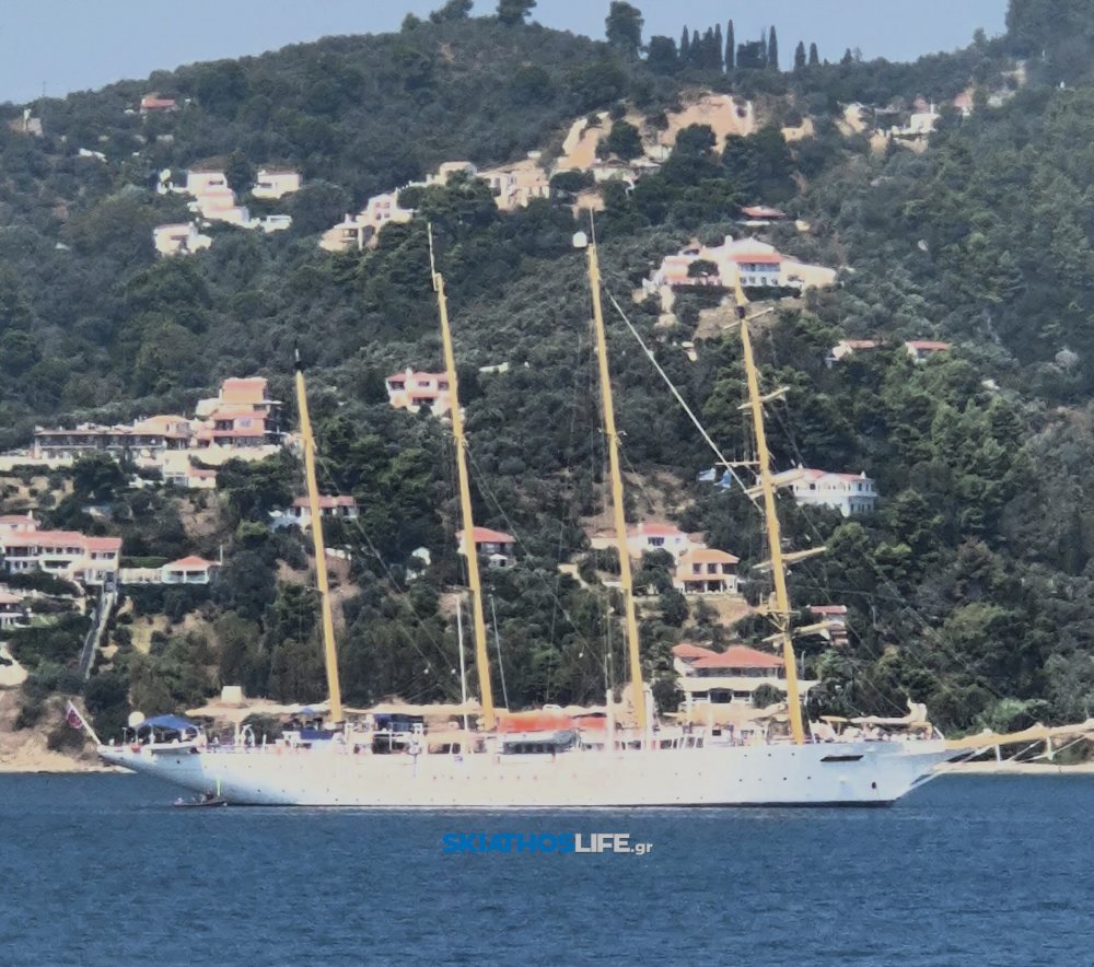 Εντυπωσιακή παρουσία στη Σκιάθο: Το ιστιοφόρο Star Flyer στις Βόρειες Σποράδες (video)