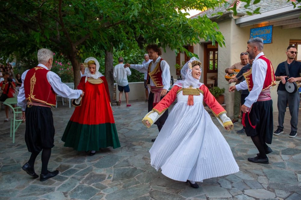 Ζωντανεύοντας την παράδοση της Αλοννήσου – Αναπαράσταση του Αλοννησιώτικου Παραδοσιακού Γάμου