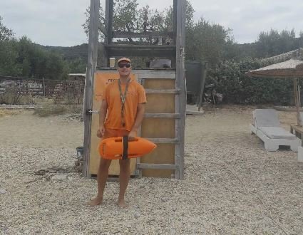 Ήρωας της παραλίας στην Άφησσο, ναυαγοσώστης που επανέφερε λουόμενο χωρίς σφυγμό