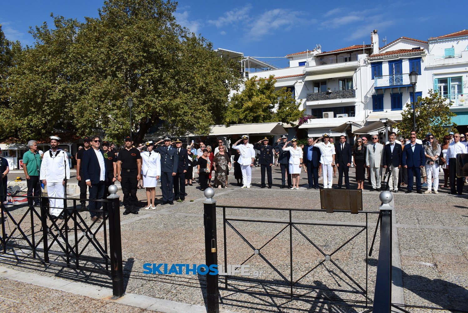 Σκιάθος: Τιμή στους ήρωες του Υποβρυχίου «Κατσώνης» – 83 χρόνια μετά η μνήμη παραμένει ζωντανή (video&φωτογραφίες)
