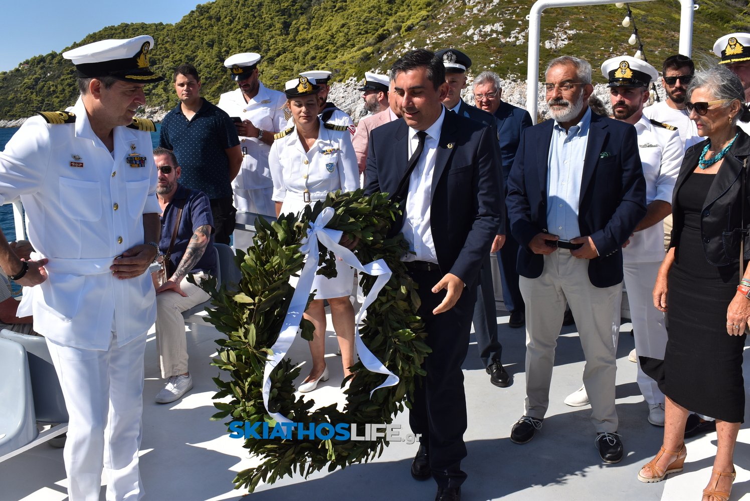 Σκιάθος: Τιμή στους ήρωες του Υποβρυχίου «Κατσώνης» – 83 χρόνια μετά η μνήμη παραμένει ζωντανή (video&φωτογραφίες)
