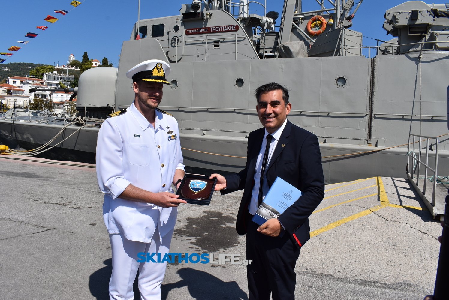 Σκιάθος: Τιμή στους ήρωες του Υποβρυχίου «Κατσώνης» – 83 χρόνια μετά η μνήμη παραμένει ζωντανή (video&φωτογραφίες)