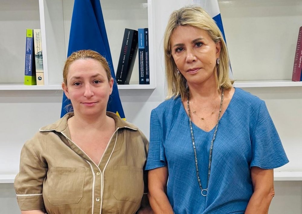 ΣΚΟΠΕΛΟΣ : Ζ. Μακρή με ΓΓ Δημόσιας Περιουσίας για παραχωρήσεις αιγιαλού σε περιοχές NATURA 2000 - Ενέργειες ΥΠΕΝ