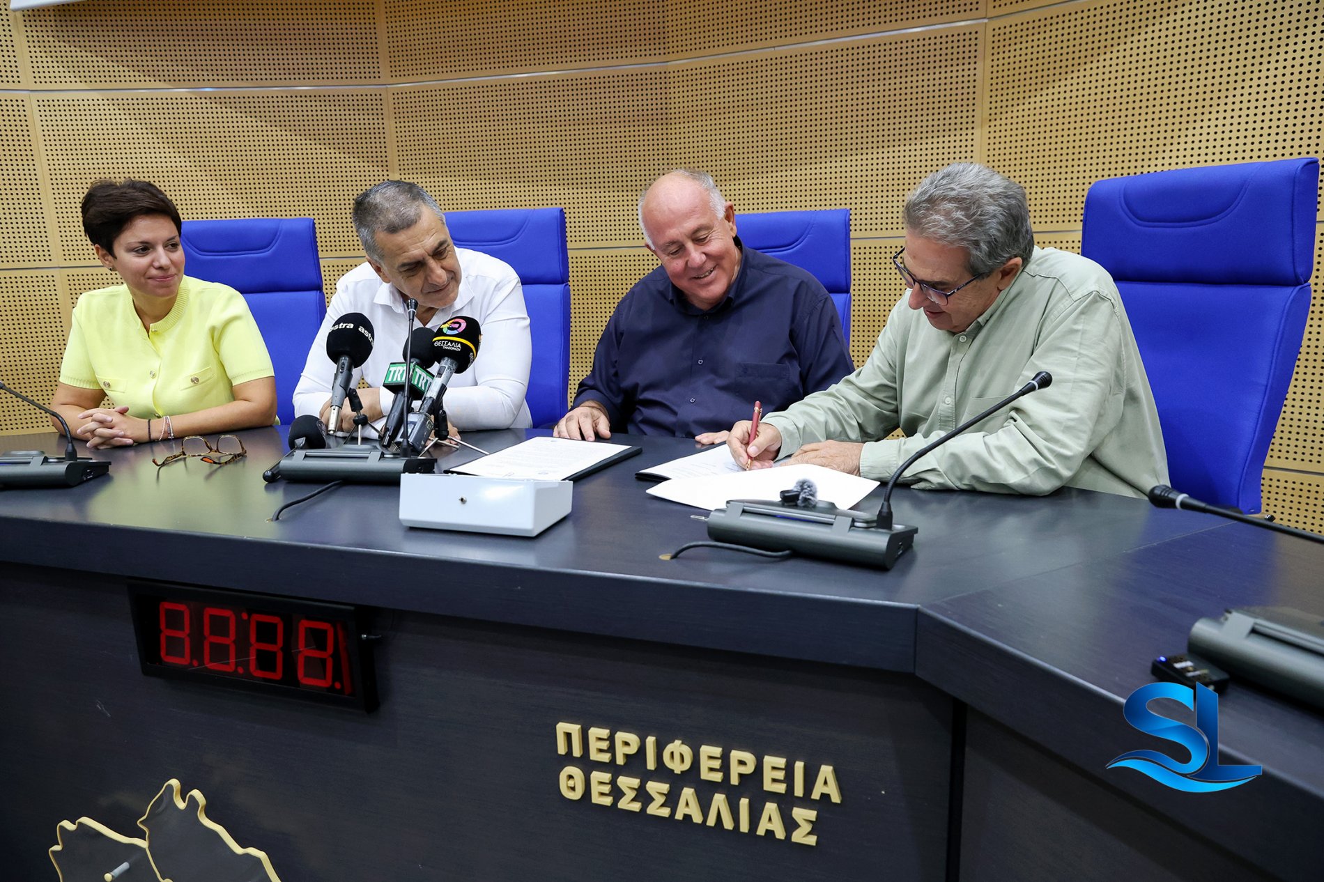 «Πράσινο φως» για την κατασκευή των έξι σύγχρονων κλειστών κολυμβητηρίων από την Περιφέρεια Θεσσαλίας