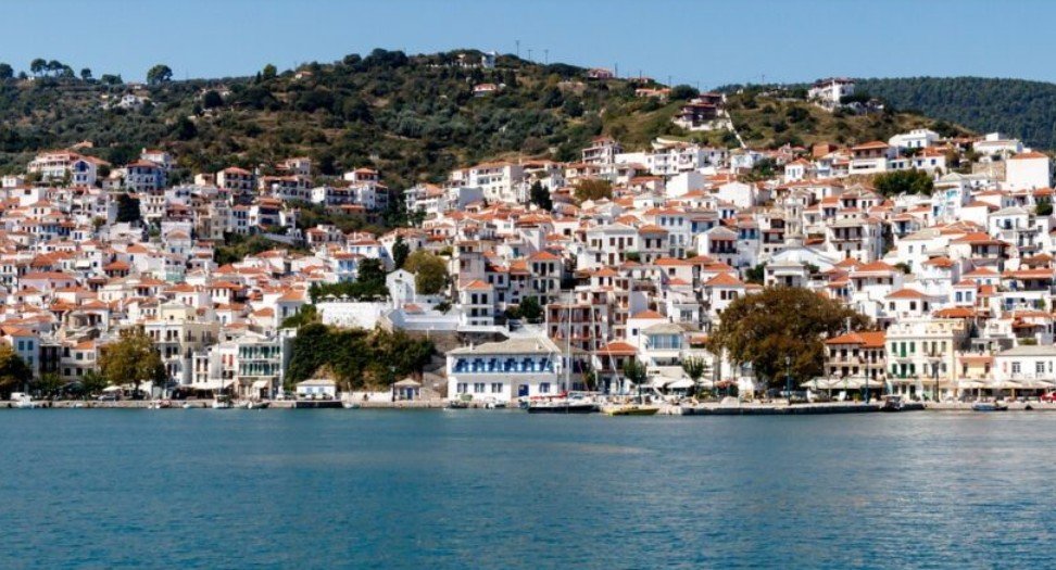 Προβλήματα στο οδικό δίκτυο και την αγροτική οδοποιία στη Σκόπελο