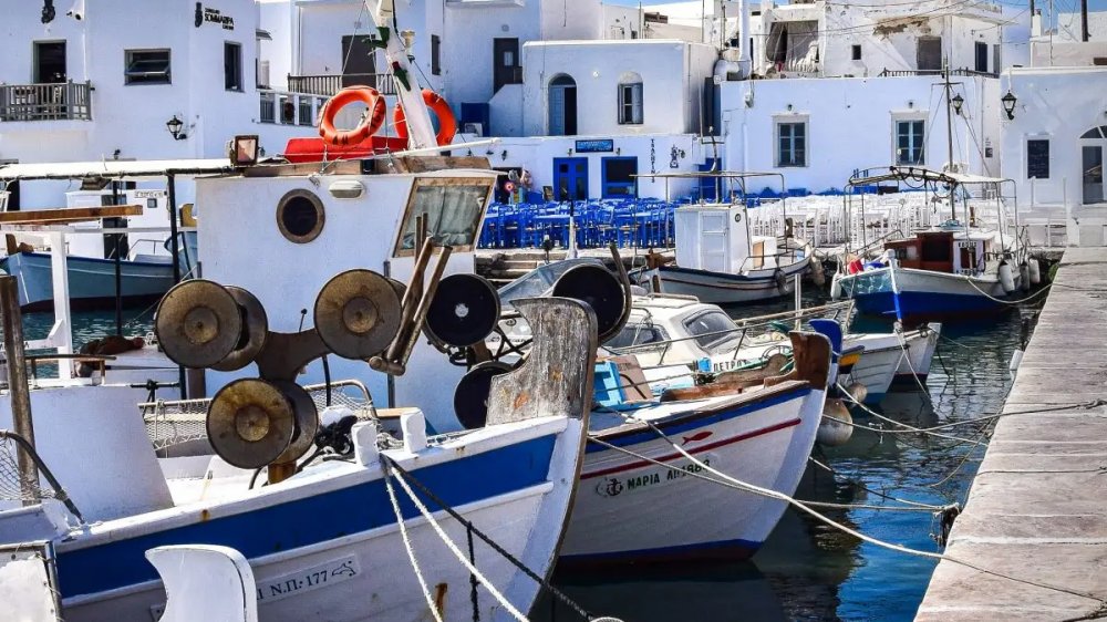 Οι ψαράδες «σβήνουν» τις μηχανές στα καΐκια λόγω καυσίμων