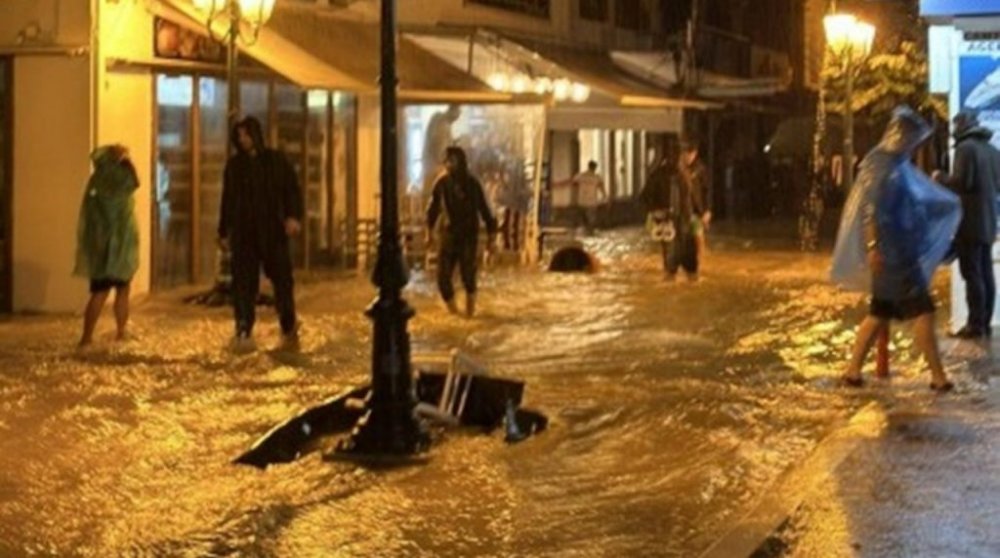 ΣΚΙΑΘΟΣ :  Κλιμάκιο του υπουργείου Εσωτερικών, προκειμένου να καταγράψει τις ζημιές σε κατοικίες