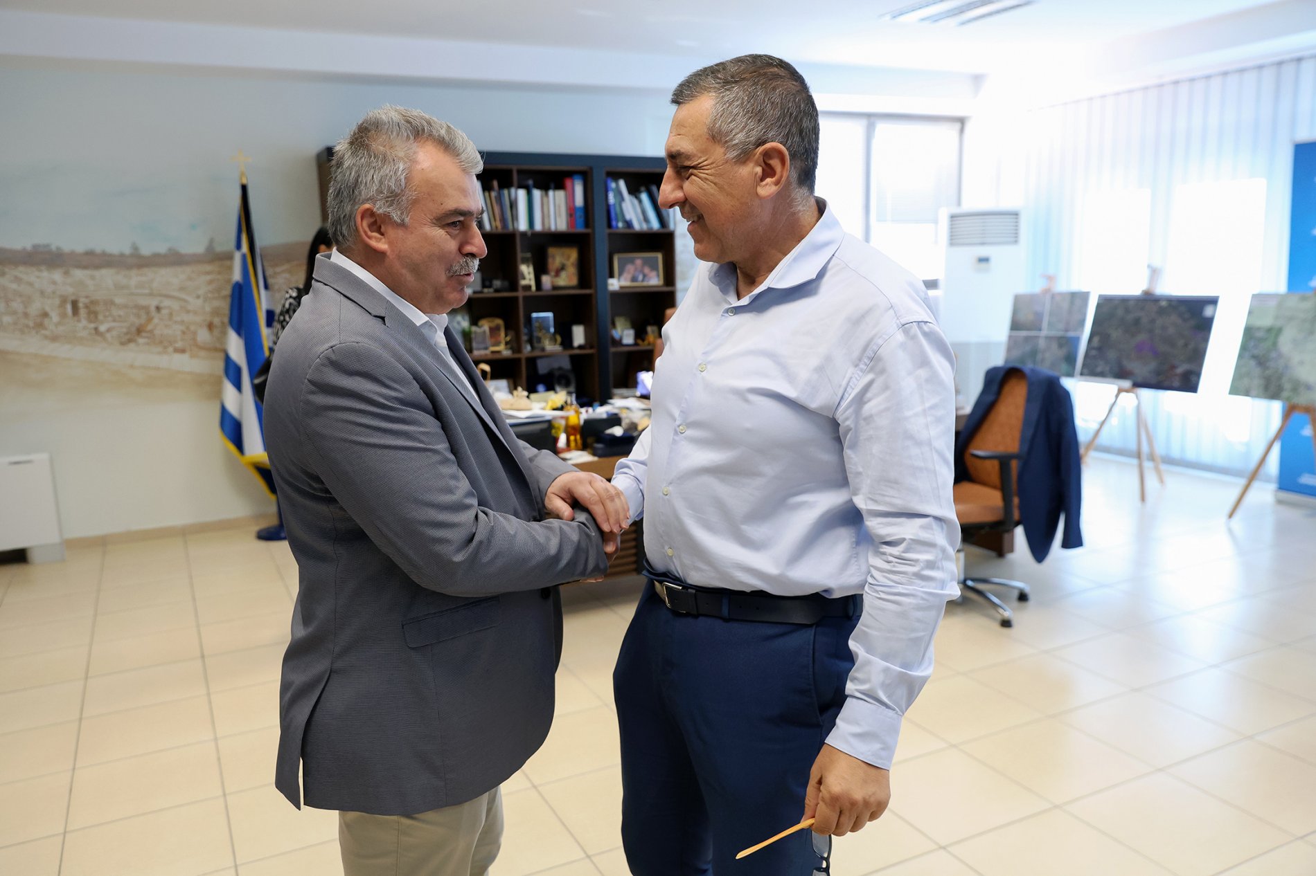Συνάντηση του Περιφερειάρχη Θεσσαλίας Δημήτρη Κουρέτα με κλιμάκιο του ΠΑΣΟΚ – Κινήματος Αλλαγής (φωτο)