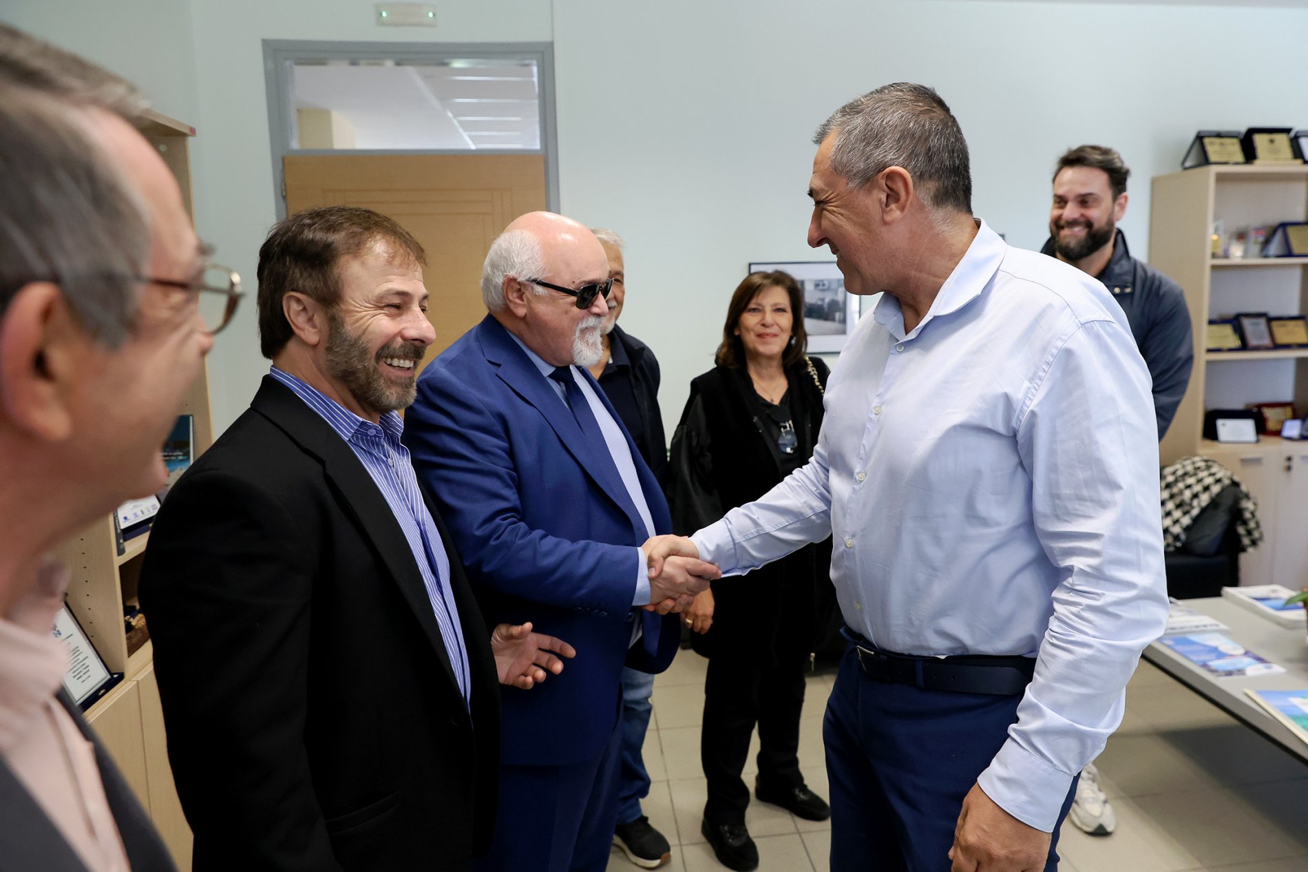 Συνάντηση του Περιφερειάρχη Θεσσαλίας Δημήτρη Κουρέτα με κλιμάκιο του ΠΑΣΟΚ – Κινήματος Αλλαγής (φωτο)