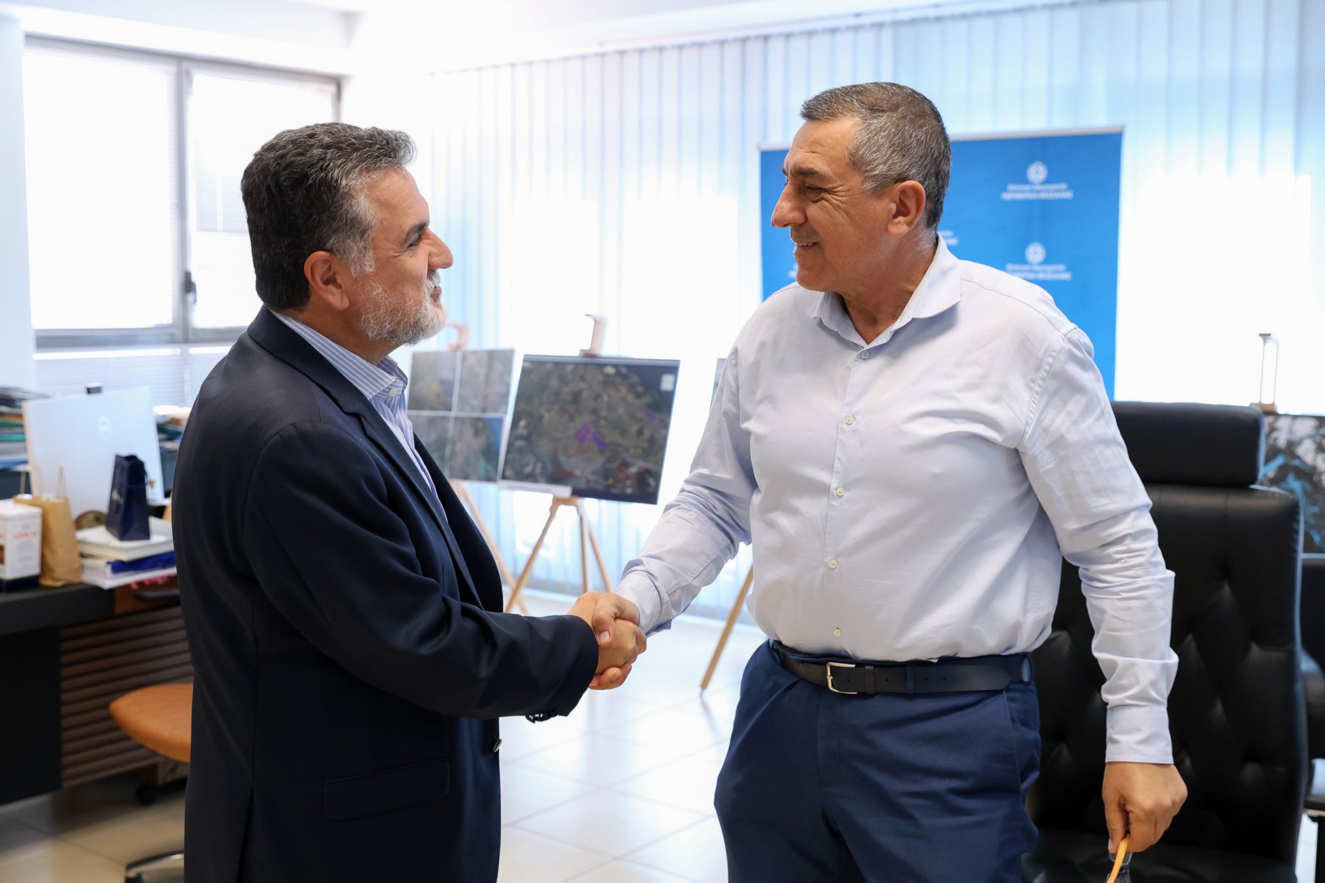 Συνάντηση του Περιφερειάρχη Θεσσαλίας Δημήτρη Κουρέτα με κλιμάκιο του ΠΑΣΟΚ – Κινήματος Αλλαγής (φωτο)