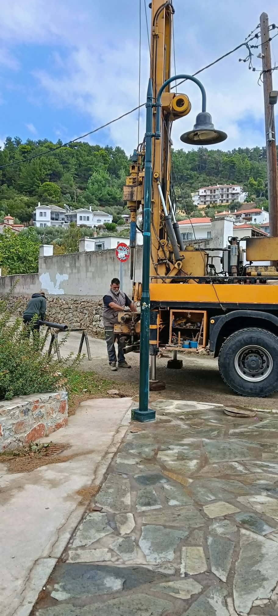 Σκόπελος: Νέα έργα και παρεμβάσεις στο νησί – Απαλλαγή της ΔΕΥΑΣ από προσαυξήσεις 800.000 ευρώ