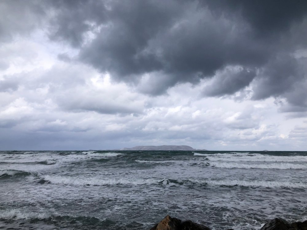 Σκόπελος: Έκτακτα μέτρα στα λιμάνια λόγω κακοκαιρίας – Σύσταση για περιορισμό των μετακινήσεων 