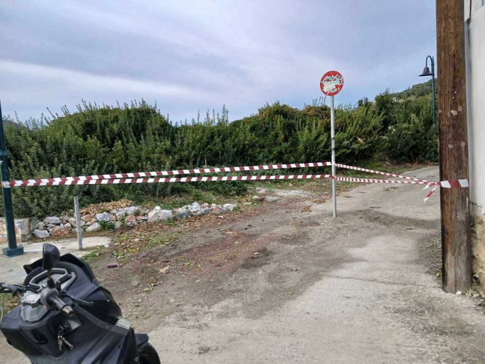 Σκόπελος: Υποχώρησε ο δρόμος στην Αμπελική
