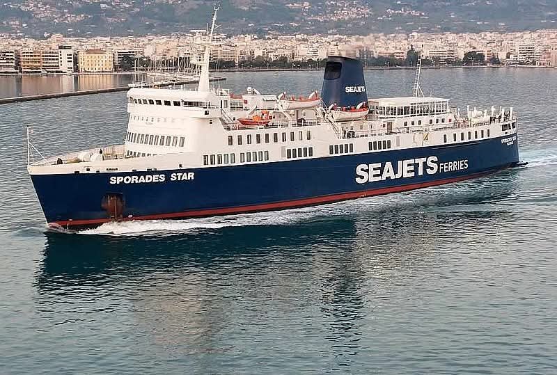 Δεν θα προσεγγίσει το λιμάνι του Μαντουδίου την Πέμπτη το Sporades Star