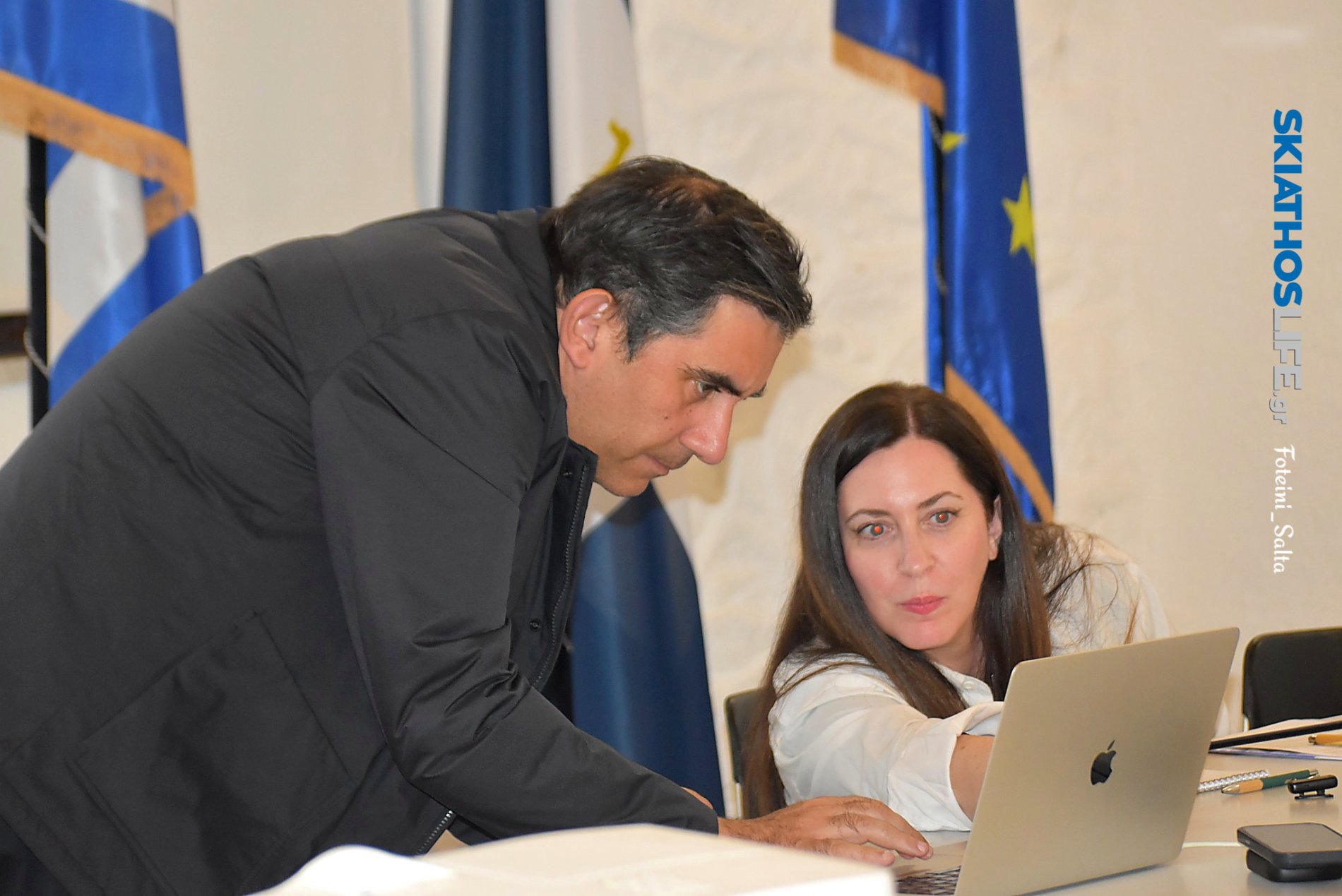 - ΕΡΕΥΝΑ - «Σκιάθος: 7,31 εκατομμύρια πλαστικά μπουκάλια νερού καταναλώνονται κάθε χρόνο στο νησί!»