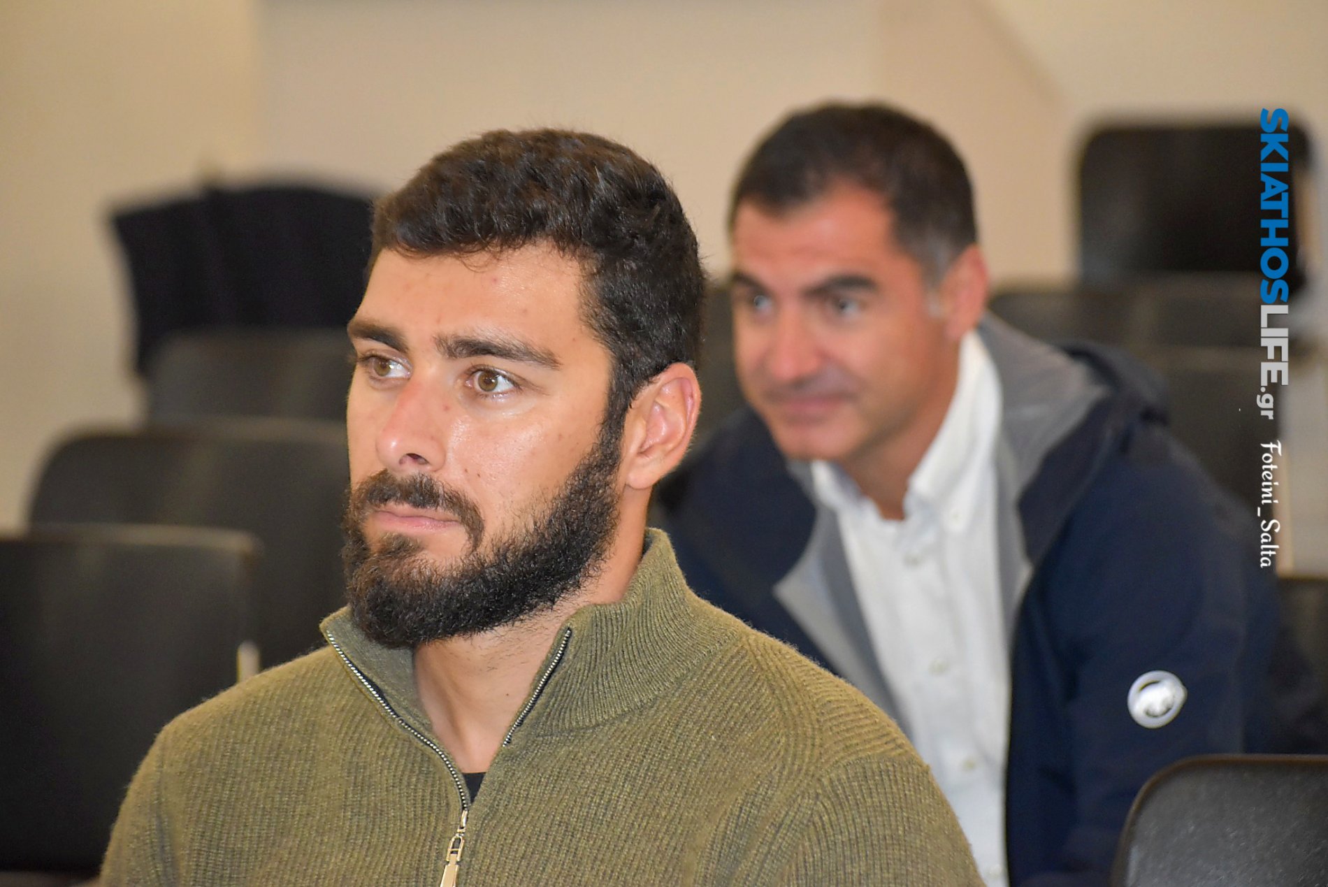 - ΕΡΕΥΝΑ - «Σκιάθος: 7,31 εκατομμύρια πλαστικά μπουκάλια νερού καταναλώνονται κάθε χρόνο στο νησί!»