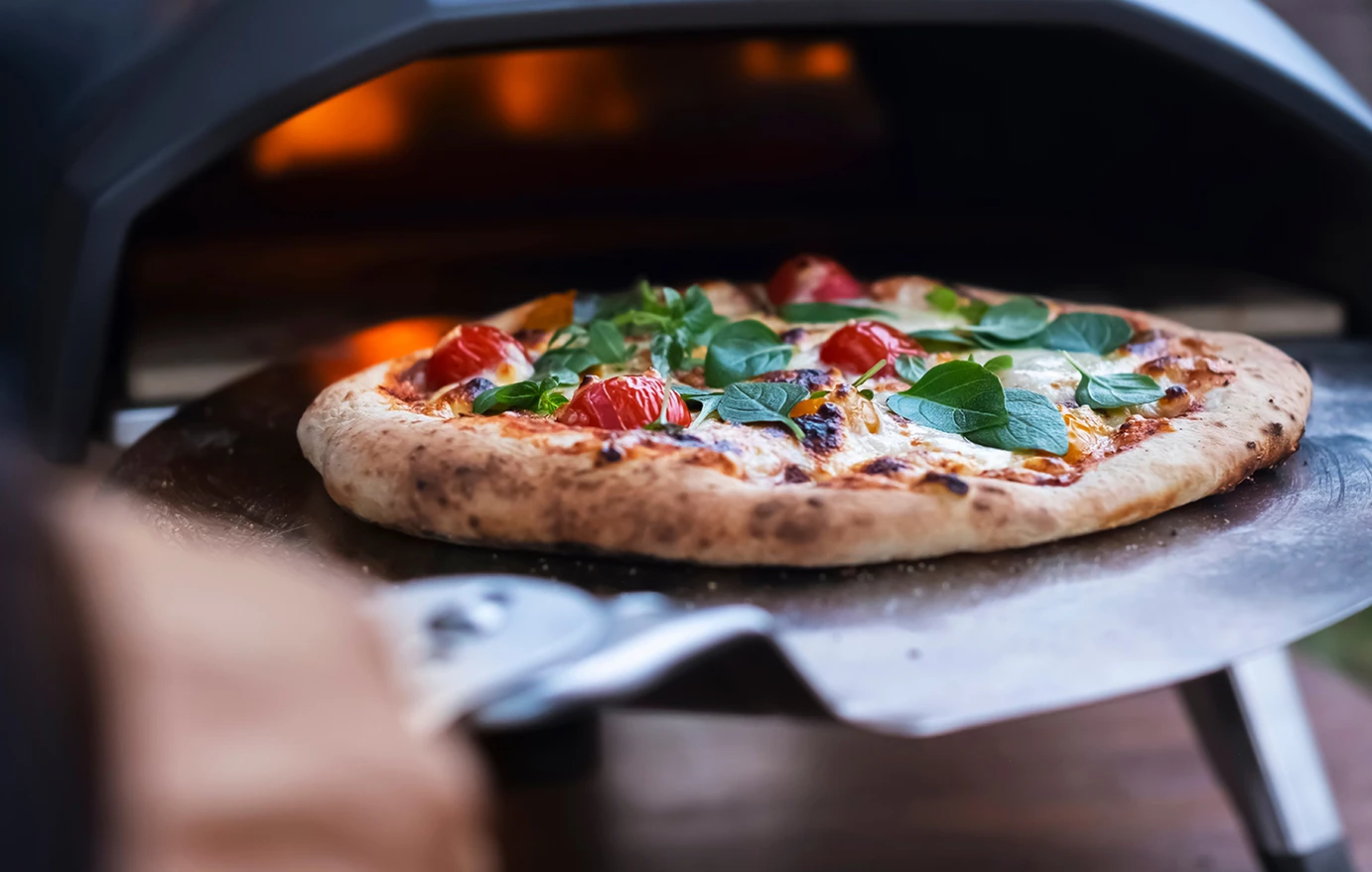 Pizza Fan: Επιχείρηση του ελληνικού FBI για πειραγμένες ταμειακές στη μεγάλη αλυσίδα – Έχουν κατασχεθεί πάνω από 500.000 ευρώ