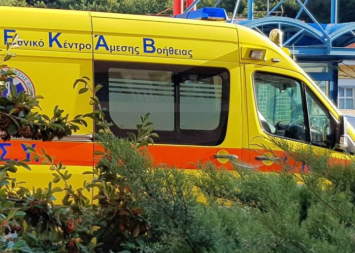 Τρίκαλα: 80χρονη έχασε τη ζωή της σε τροχαίο στην 5ου Συντάγματος-5 τραυματίες