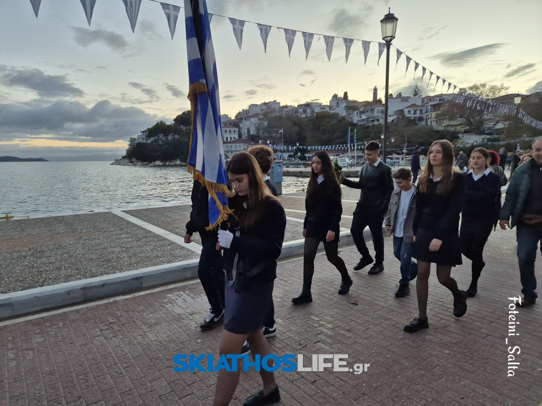 ΣΚΙΑΘΟΣ: Σε πανηγυρικό κλίμα ο εορτασμός της Εθνικής Επετείου του «ΟΧΙ» παρά την κακοκαιρία (video&photo)