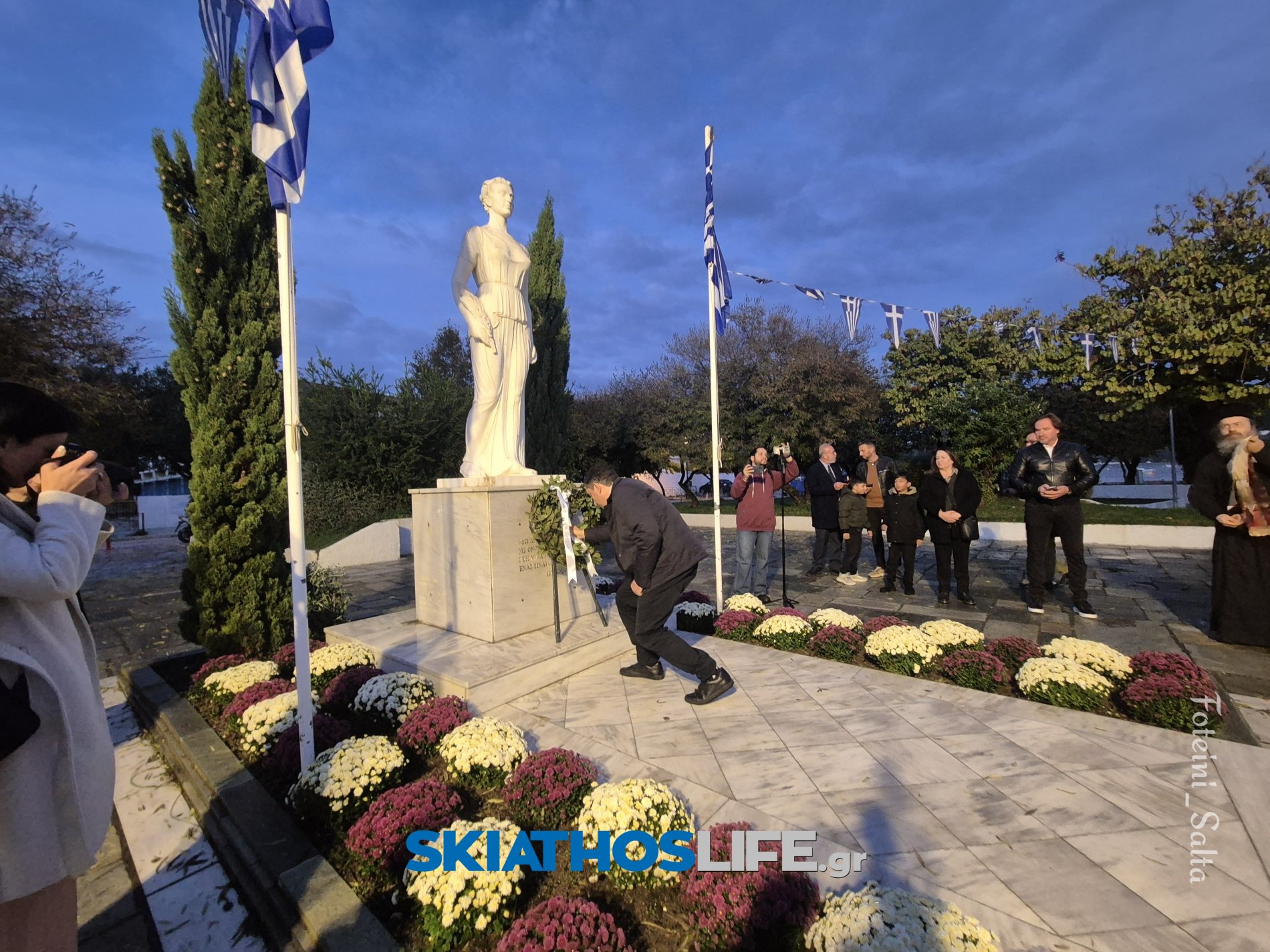 ΣΚΙΑΘΟΣ: Σε πανηγυρικό κλίμα ο εορτασμός της Εθνικής Επετείου του «ΟΧΙ» παρά την κακοκαιρία (video&photo)