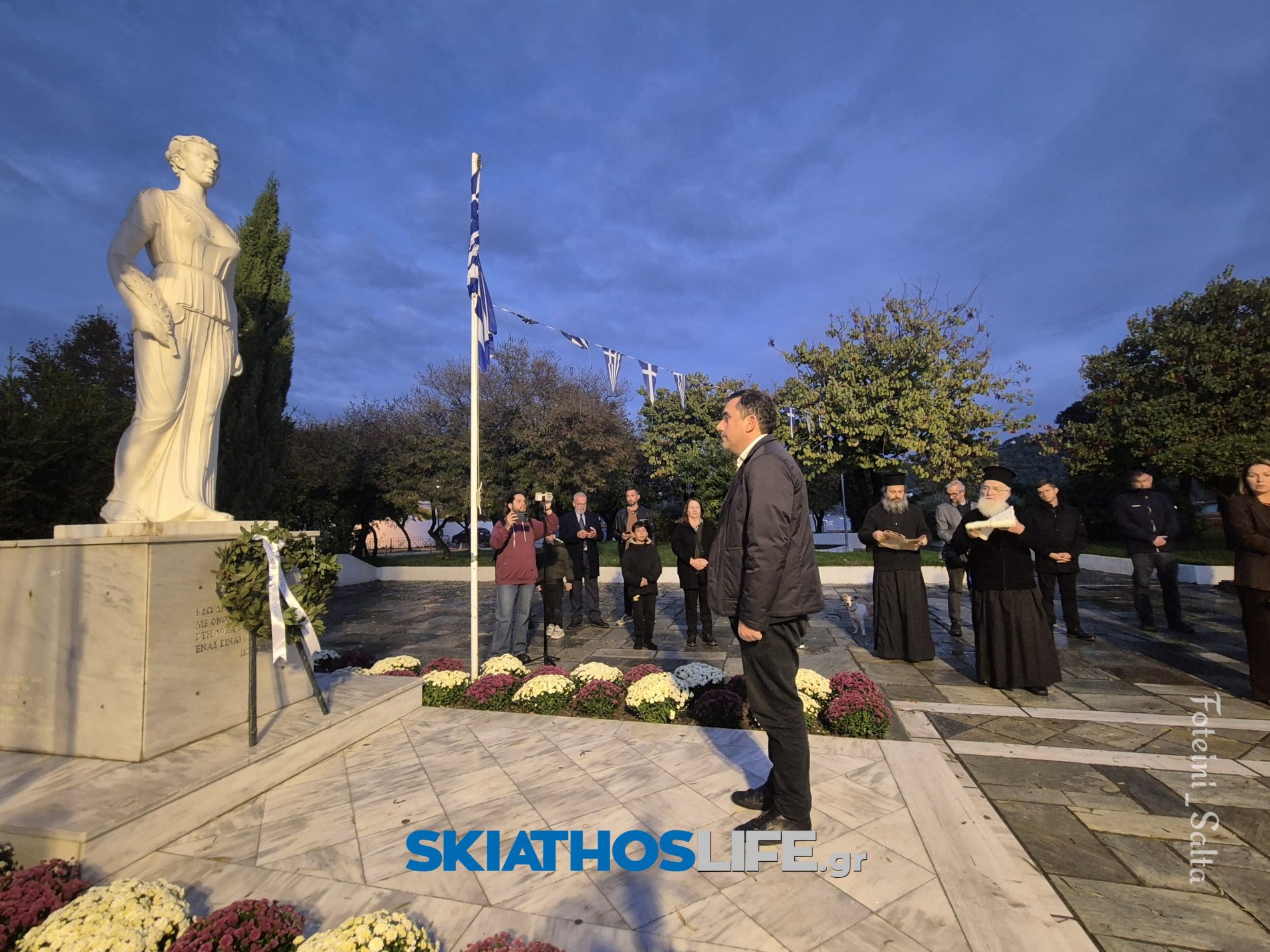 ΣΚΙΑΘΟΣ: Σε πανηγυρικό κλίμα ο εορτασμός της Εθνικής Επετείου του «ΟΧΙ» παρά την κακοκαιρία (video&photo)