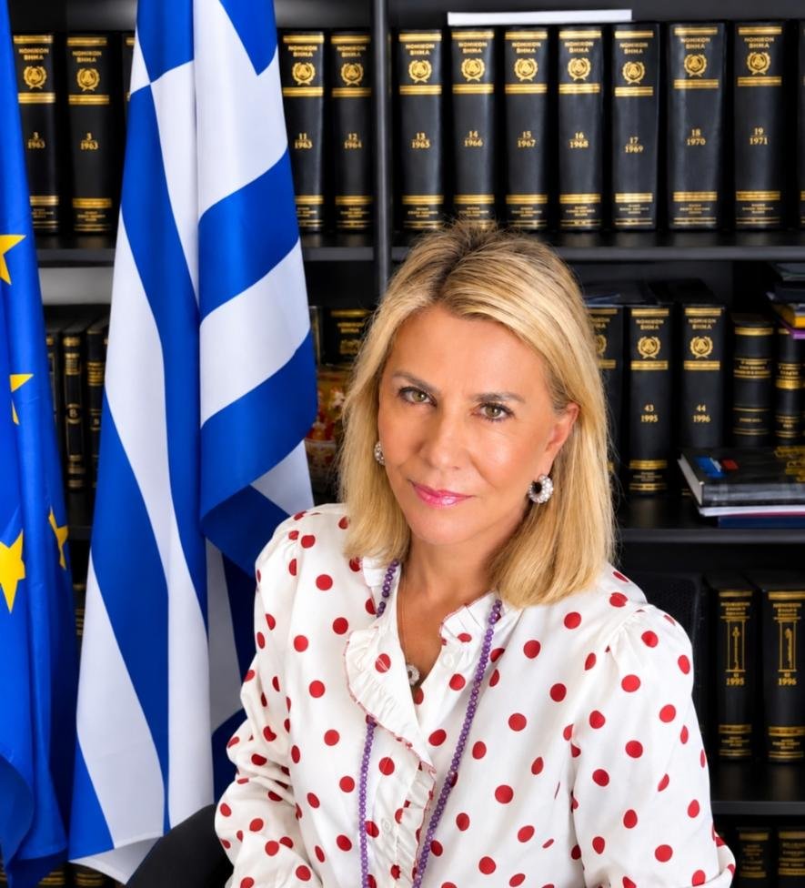 Ζ. Μακρή: «Πρόσληψη 2 ιατρών στο ΚΥ Σκιάθου και 1 ΤΕ Ραδιολογίας στο ΚΥ Σκοπέλου» 